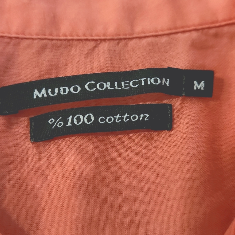 Mudo Collection Button Down - Picture 2 of 3